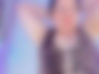 Vickyy Moore's Live Sex Cam Show