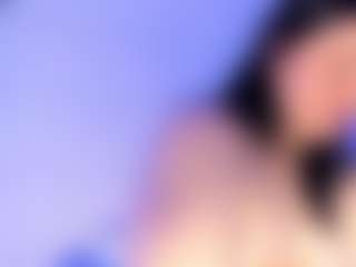 Spettacolo in cam dal vivo con Vickyy Moore - Spank su Camsoda