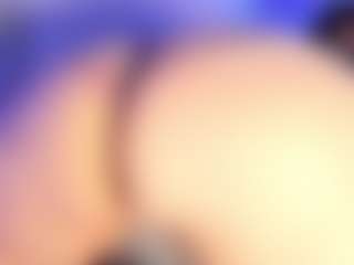 Live cam show with Vickyy Moore - Bikini on xxxlivecams.org