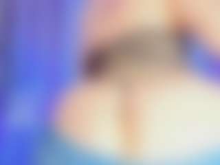 Vickyy Moore's Live Sex Cam Show