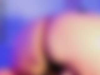 Live cam show with Vickyy Moore - Pornstar Asshole on Camsoda