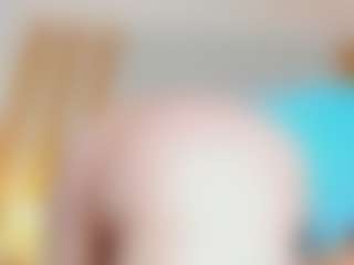Cam Show en direct de Vickyy Moore