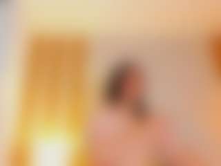 Vickyy Moore's Live Sex Cam Show