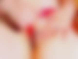 Vickyy Moore's Live Sex Cam Show