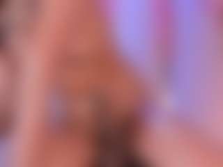 Live cam show with Ali Sweet - Ebony on live18s.com