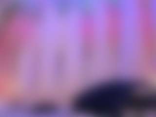 Live cam show with Ali Sweet - Small Tits on AdultVida.com