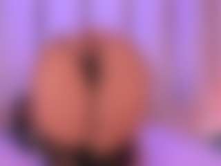 Live cam show with Ali Sweet - Brown Hair on Dolls Live