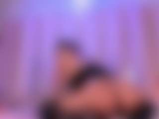 Live cam show with Ali Sweet - Young Adult on AdultVida.com