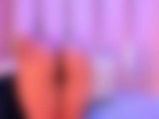 Live cam show with Ali Sweet - Oil on galaxygirlnitro.com
