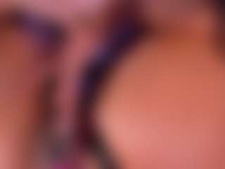 Live cam show with Ali Sweet - Big Ass on sexylive.show
