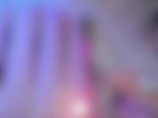 Live cam show with Ali Sweet - Lesbian on madthumbs