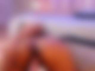 Live cam show with Ali Sweet - Public Ebony on Camsoda
