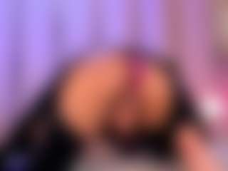 Live cam show with Ali Sweet - Foot Fetish Black on Camsoda | colombia