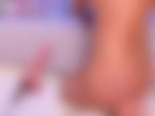 Live cam show with Ali Sweet - Ebony Teen (18+) on Camming Site | united states