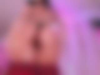Live cam show with Ali Sweet - Black Blowjob on crypto-cams