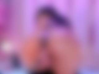 Live cam show with Ali Sweet - Black Dildo on Camsoda