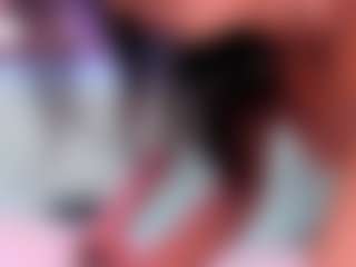 Live cam show with Ali Sweet - Lush Brown Hair on luckytryst.com