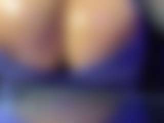 LadyCruz's Live Sex Cam Show