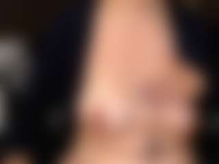 Live cam show with Ruby-Watson - Mature on fapnchat