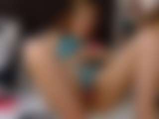 Live cam show with Ruby-Watson - Middle Aged on parknlotfishbdy