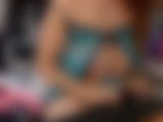 Live cam show with Ruby-Watson - Fingers on camtv