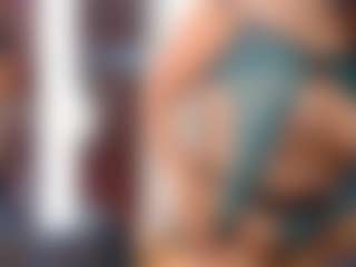 Live cam show with Ruby-Watson - Blonde Hair Amateur on Hubzter Live