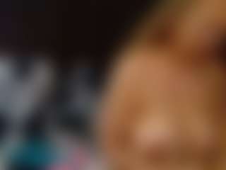 Live cam show with Ruby-Watson - Brown Eyes Big Tits on googirlz