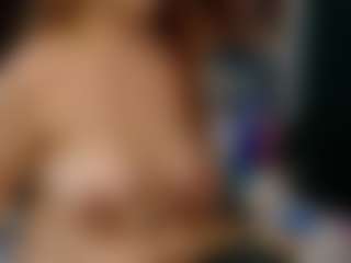 Live cam show with Ruby-Watson - Bedroom Blonde Hair on googirlz