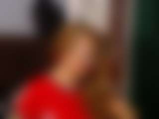Live cam show with Ruby-Watson - Bedroom Mature on AdultVida.com