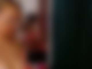Live cam show with Ruby-Watson - Blonde Hair Dildo on TastyBlacksLive