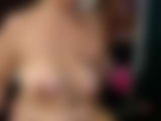 Live cam show with Ruby-Watson - Shaved Pussy Mature on CamClone