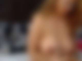 Live cam show with Ruby-Watson - Trimmed Granny on Uber Horny