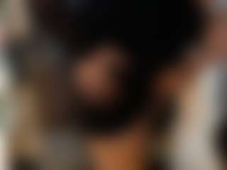 Live cam show with Ruby-Watson - Facial Piercings on Dare Cams