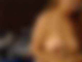 Live cam show with Ruby-Watson - Big Ass MILF on livesuperchat.net