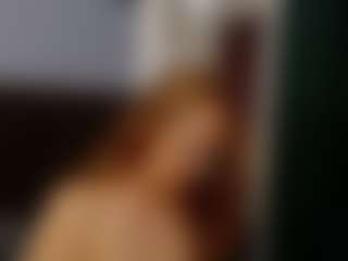 Live cam show with Ruby-Watson - Spank Mature on Milfs Live