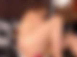 Ruby-Watson MILF webcam performer live streaming