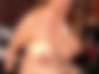 Live cam show with Ruby-Watson - Granny Lovense on nudelive.tv