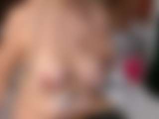 Ruby-Watson MILF webcam performer live streaming