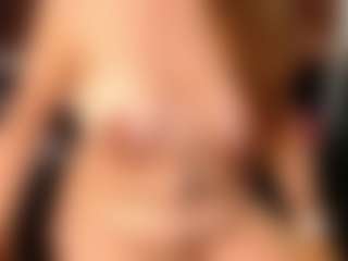 Live cam show with Ruby-Watson - HD MILF on EXY