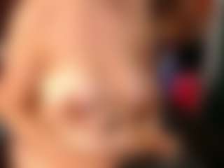 Live cam show with Ruby-Watson - Shaved Pussy Mature on MyBangCams