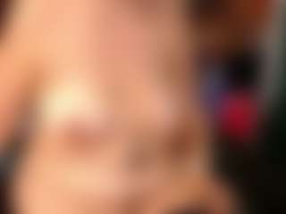 Live cam show with Ruby-Watson - Amateur on live18s.com