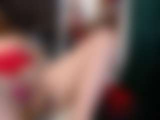 Live cam show with Ruby-Watson - Big Tits Mature on CamClone