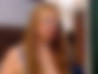 Live cam show with Ruby-Watson - Flashing on MyBangCams