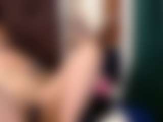 Live cam show with Ruby-Watson - Foot Fetish Blonde Hair on Fit Hotties