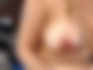 Live cam show with Ruby-Watson - Blonde Hair Middle Aged on Mixed Magazine Live