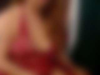 Live cam show with Ruby-Watson - Blonde Hair HD on Big Tits