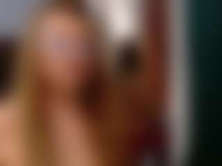 Ruby-Watson MILF webcam performer live streaming