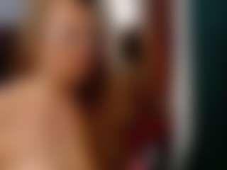Live cam show with Ruby-Watson - Flashing on Camsoda