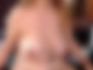 Ruby-Watson MILF webcam performer live streaming