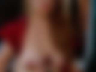 Live cam show with Ruby-Watson - Amateur Mature on Camsoda